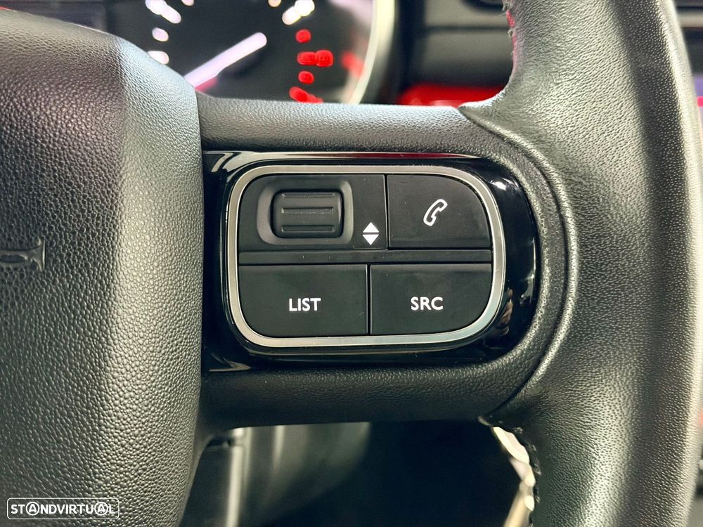 Citroën C3 1.2 PureTech Shine - 18