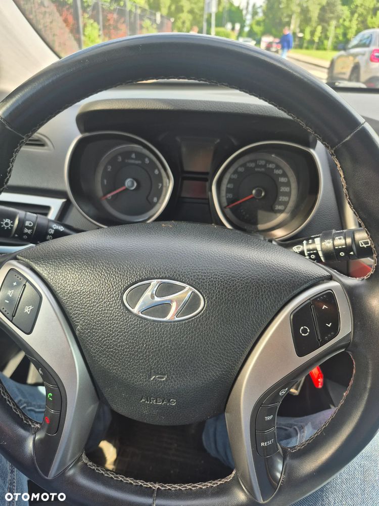 Hyundai i30 i30cw 1.4 Fifa World Cup Edition - 9
