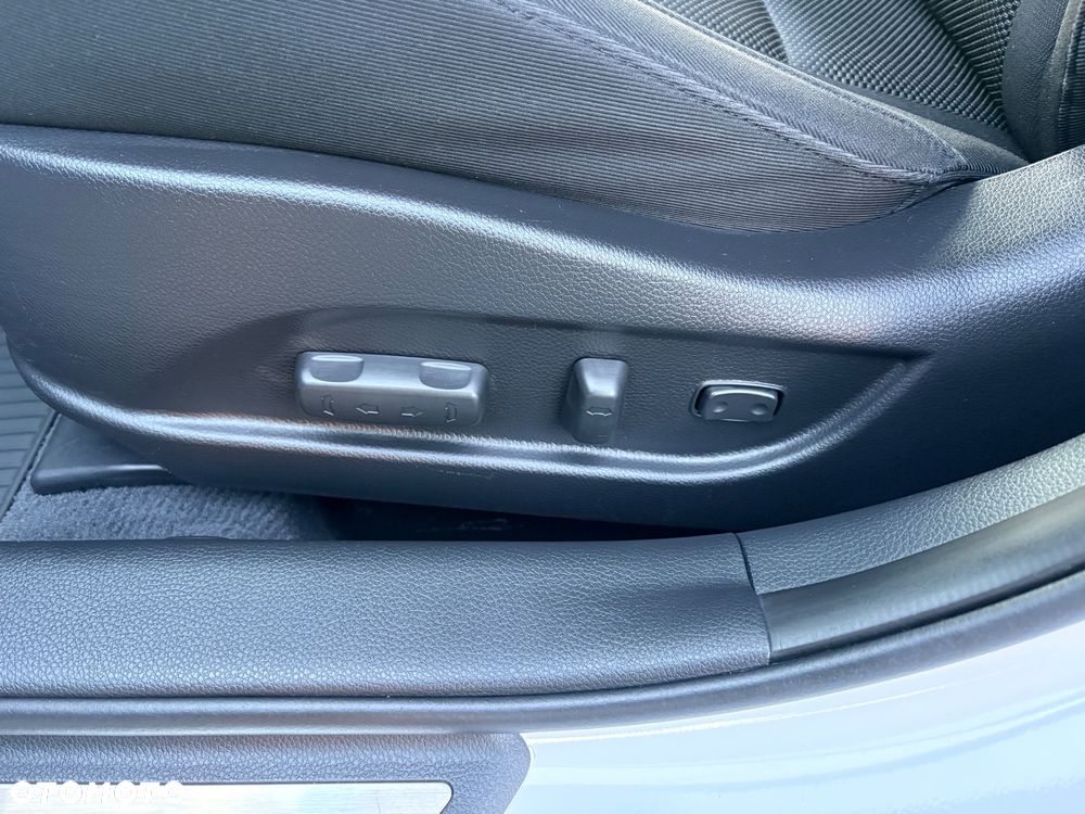 Hyundai i40 2.0 GDI Premium - 31