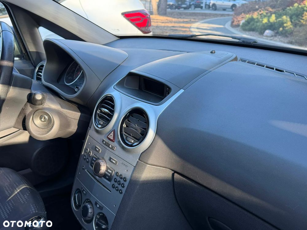 Opel Corsa - 3