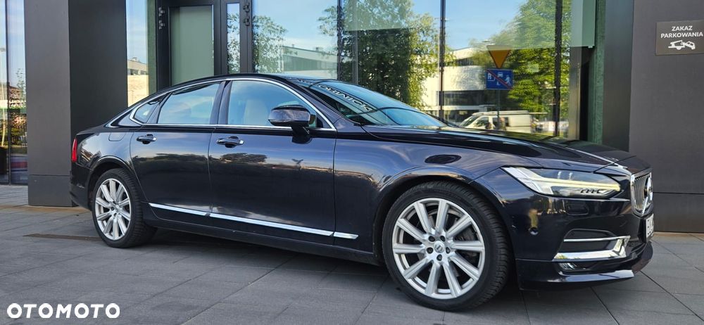 Volvo S90 D5 SCR AWD Inscription - 4