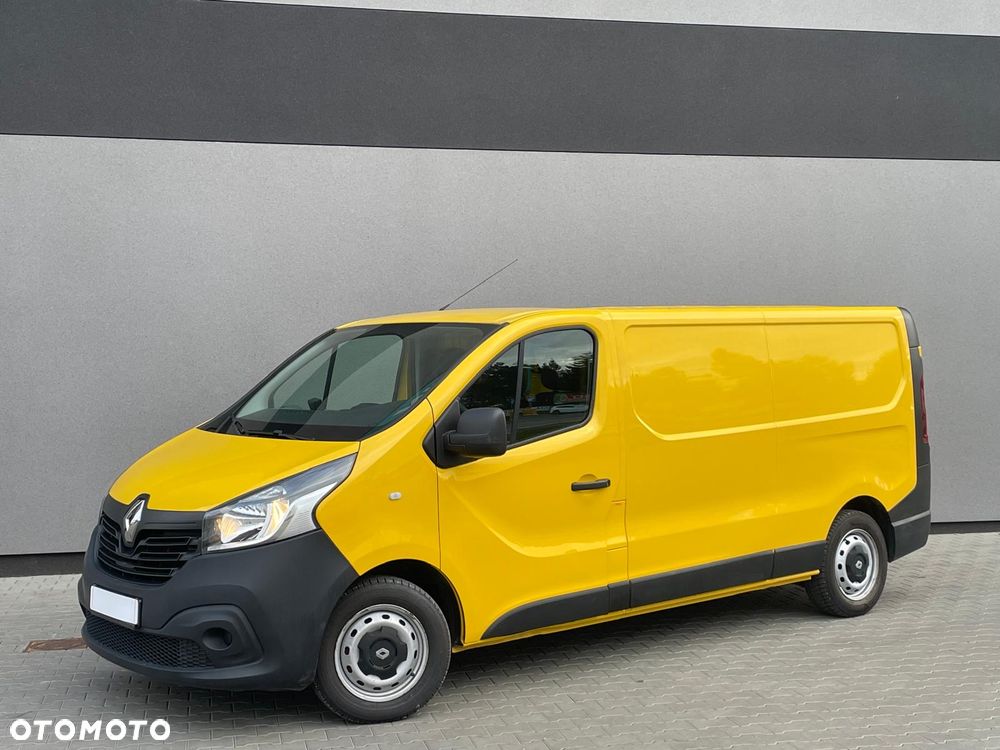 Renault Trafic - 2