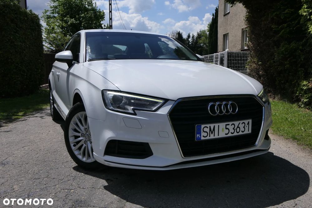 Audi A3 Limousine 1.6 TDI S tronic design - 4