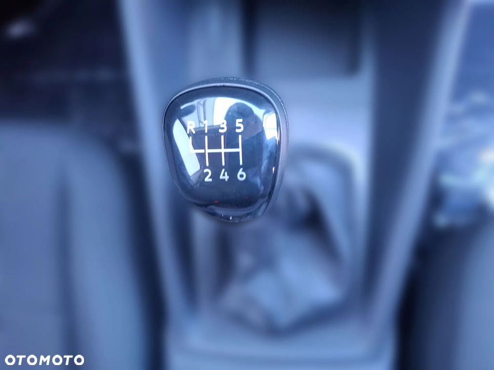 Volkswagen Caddy - 19
