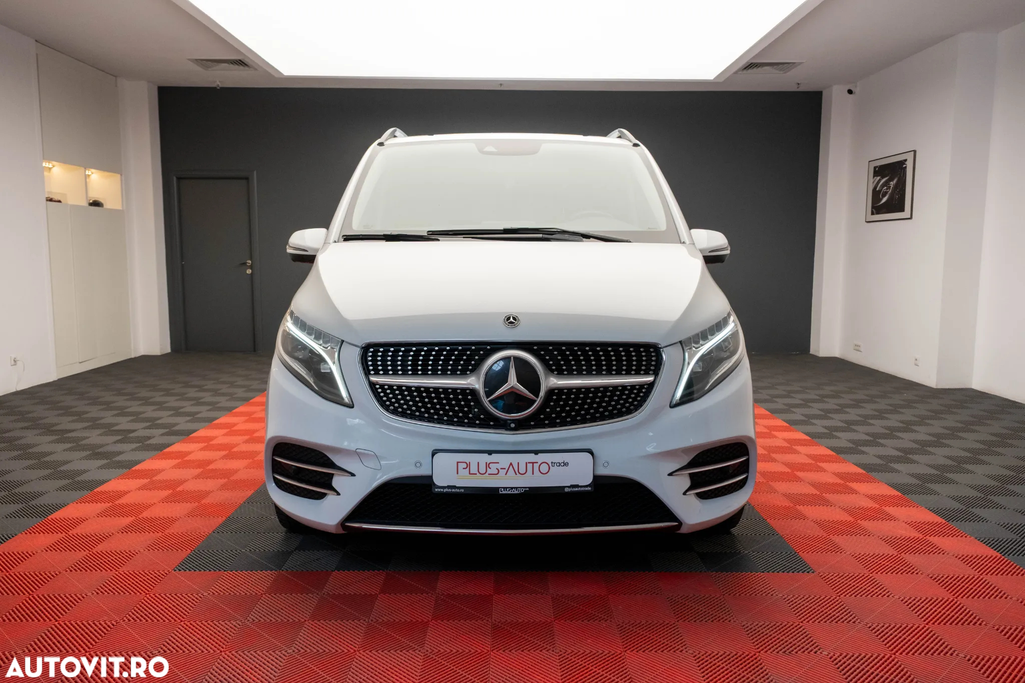 Mercedes-Benz V 300 d Combi Lung 237 CP AWD 9AT AVANTGARDE - 2