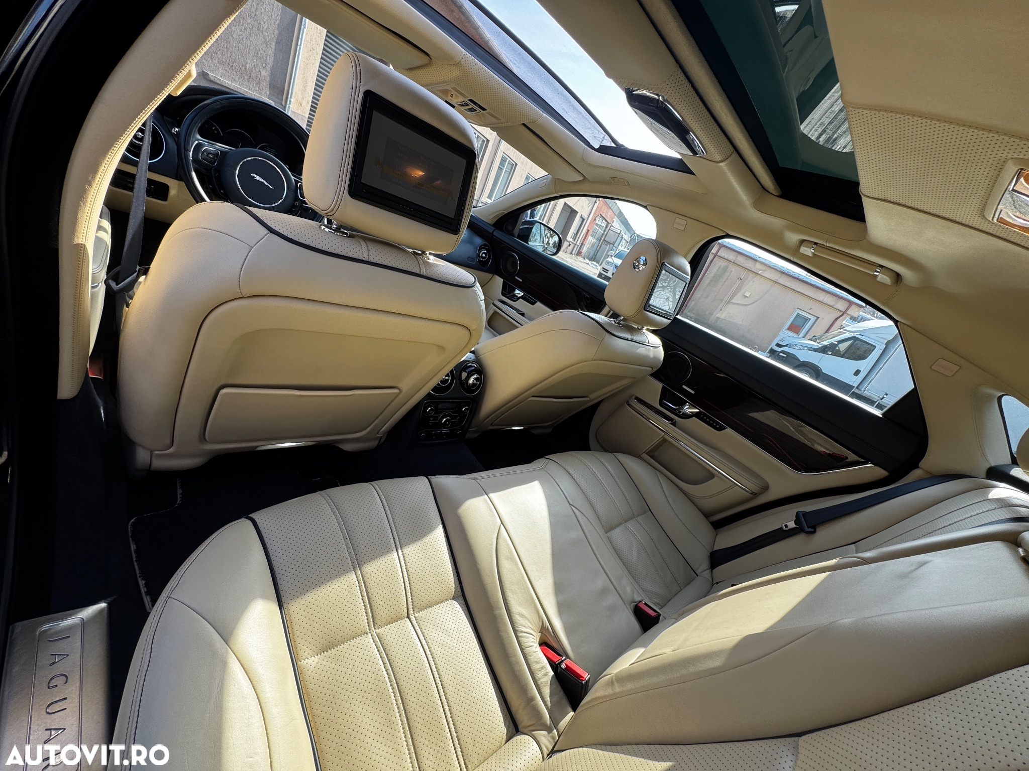 Jaguar XJ 3.0 V6 Diesel S Supersport - 18