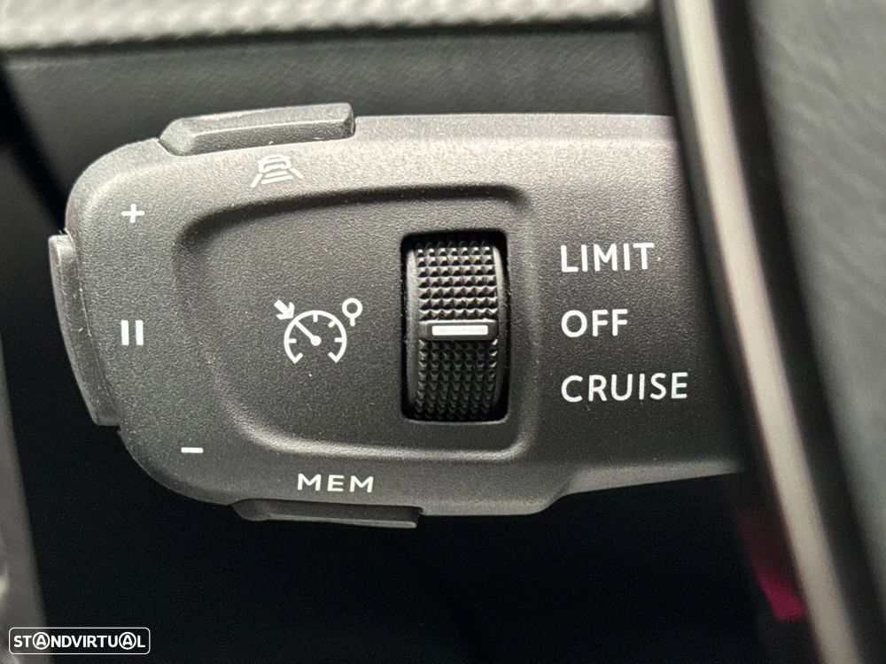 Peugeot 208 1.2 PureTech GT - 18