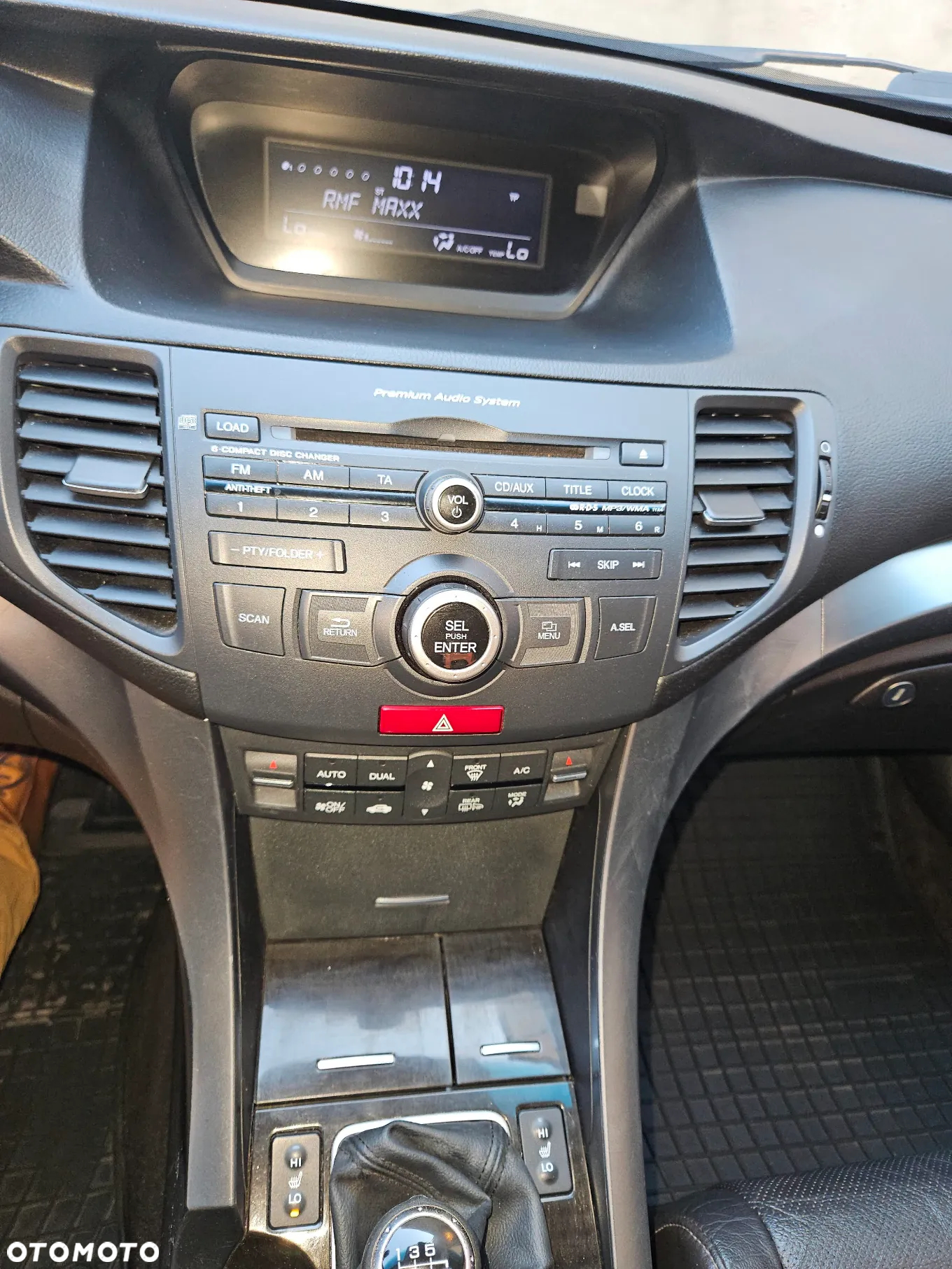 Honda Accord 2.0 Executive - 8