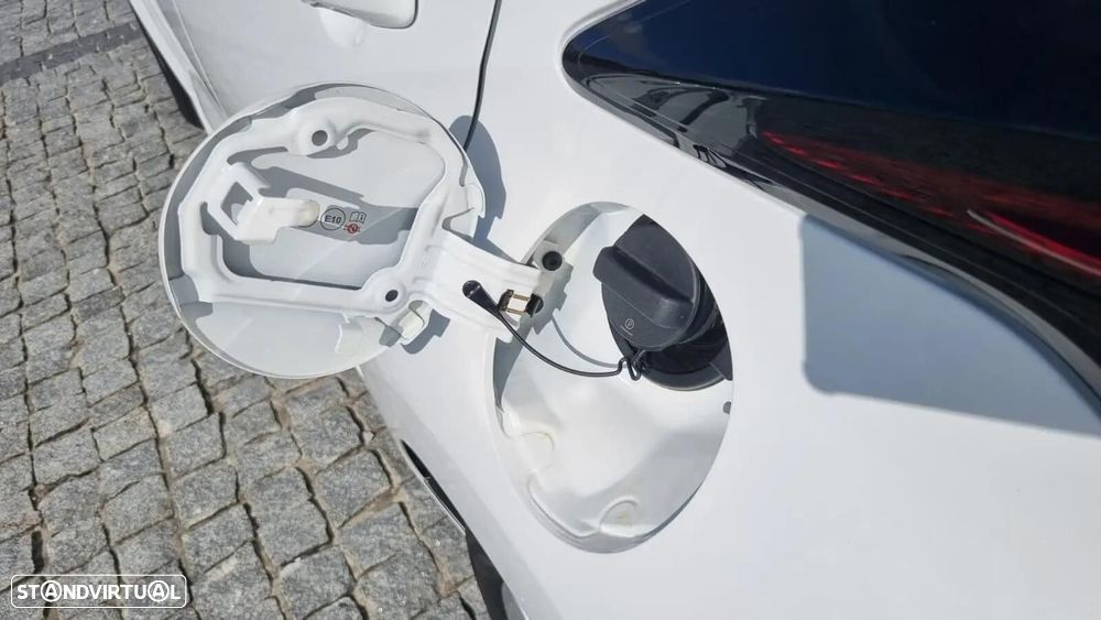 Toyota Yaris - 17