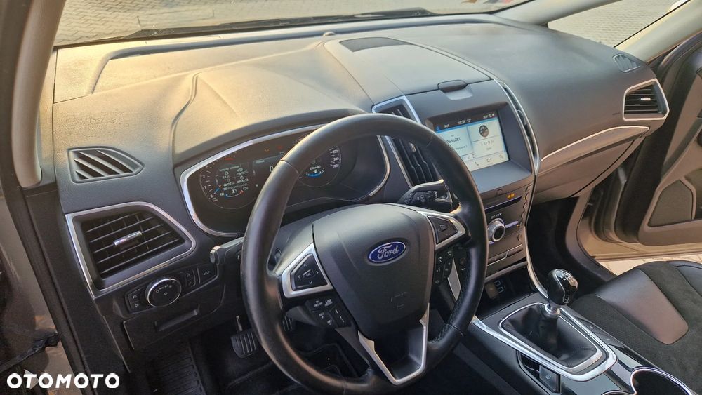 Ford S-Max 2.0 TDCi Titanium - 28