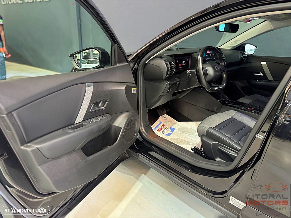 Citroën C4 1.2 PureTech Shine EAT8 - 14