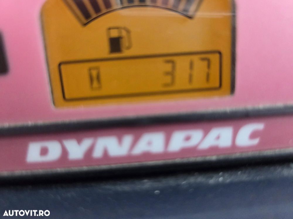 Dynapac CA1400, 7,7 tone, 2022, 317h, latime tambur 1,7m, cabina inchisa cu Aer conditionat, motor KUBOTA 75CP, lungime 4,5m, inaltime 2,7m, Certificat CE, produs in SUEDIA, posibilitate leasing 4 ani-PROMOTIE 53.900 Eur+Tva - 25