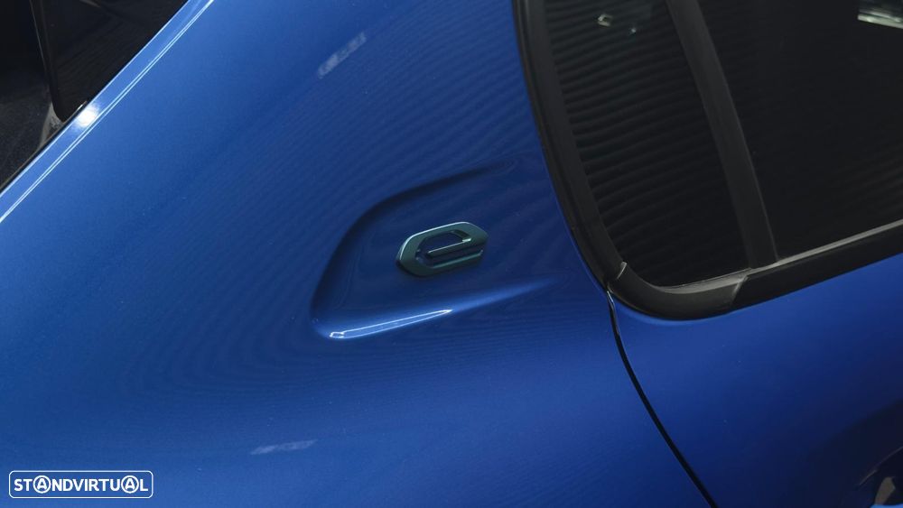 Peugeot e-208 GT - 30