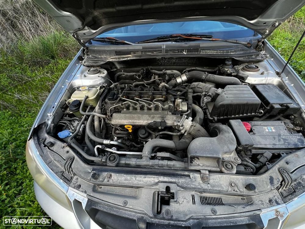 kia Cerato diesel para pecas - 8