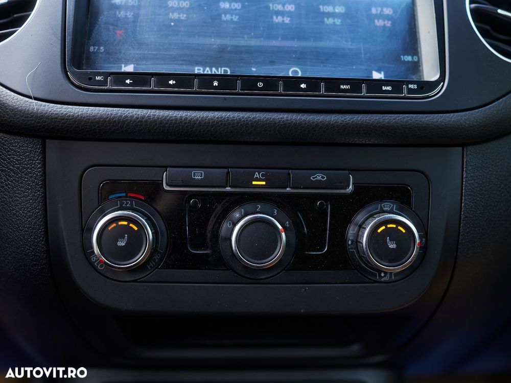 Volkswagen Golf Plus - 24
