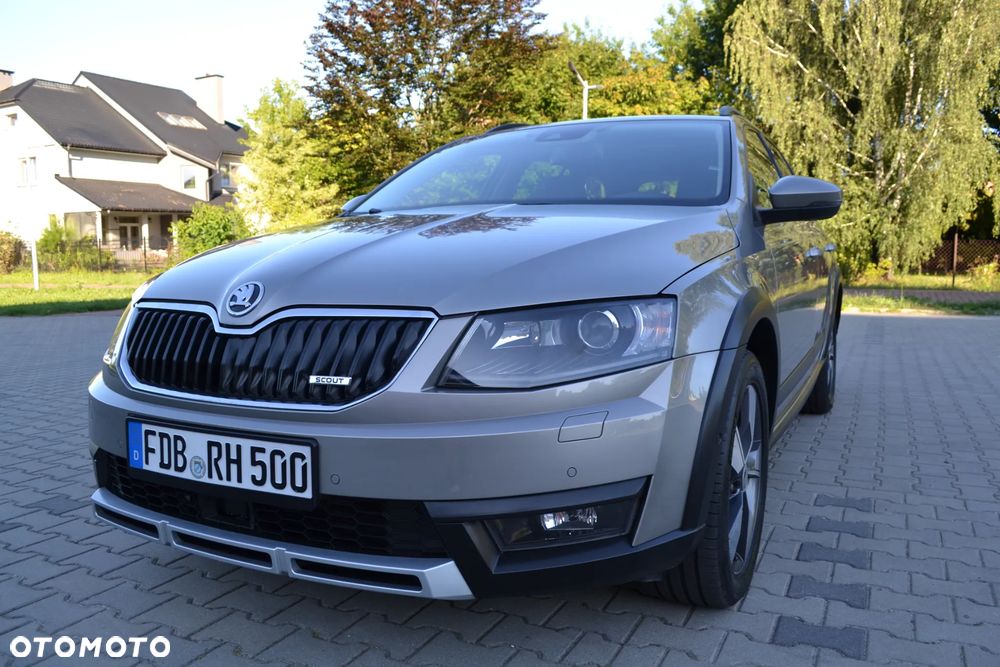 Skoda Octavia 2.0 TDI 4x4 DSG Scout - 1