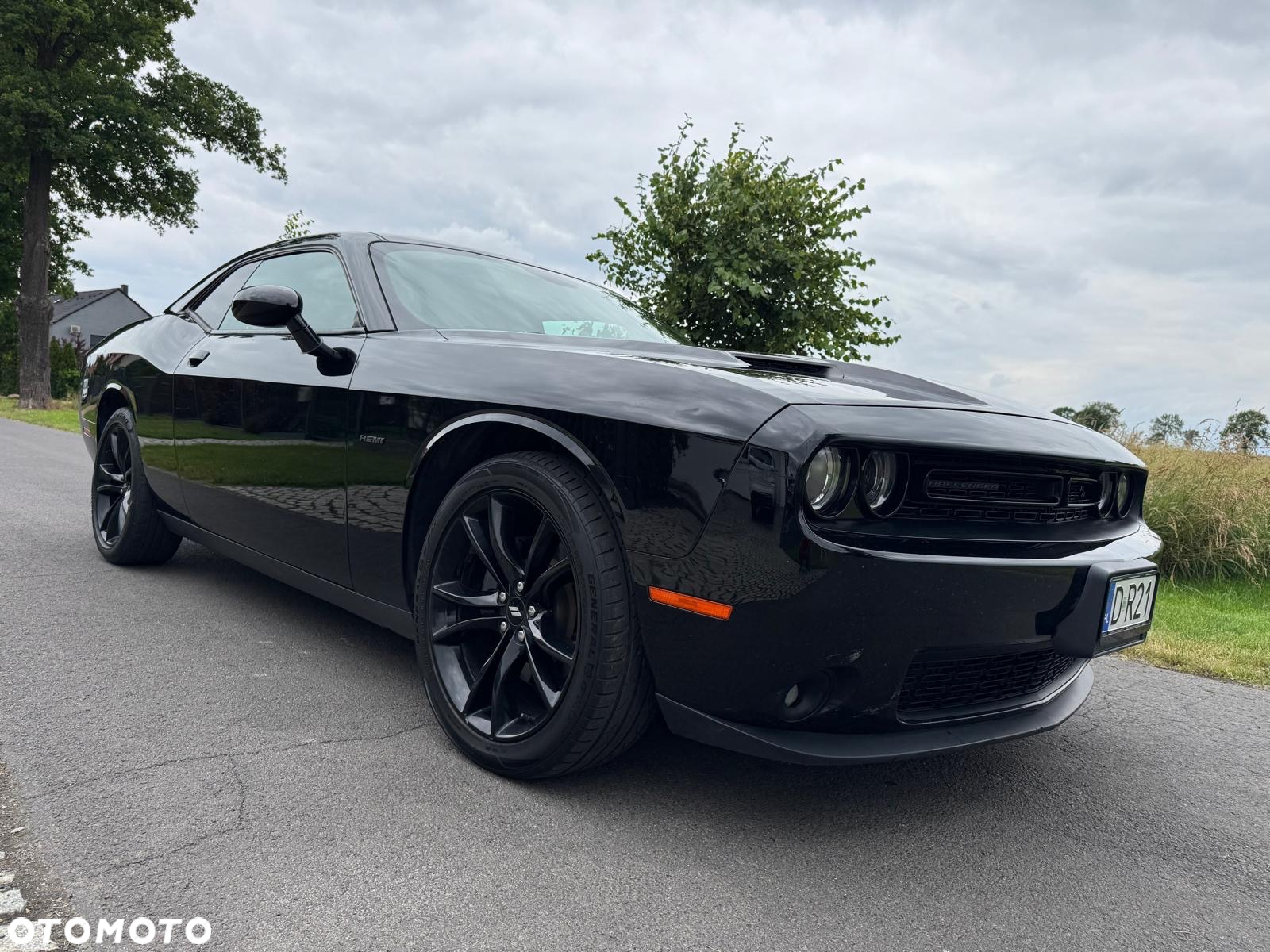 Dodge Challenger - 3
