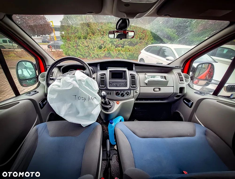 Renault Trafic - 15