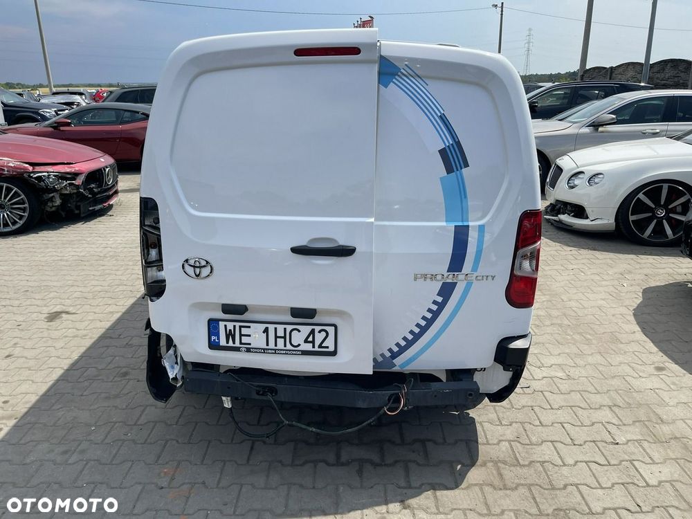 Toyota Proace City - 4