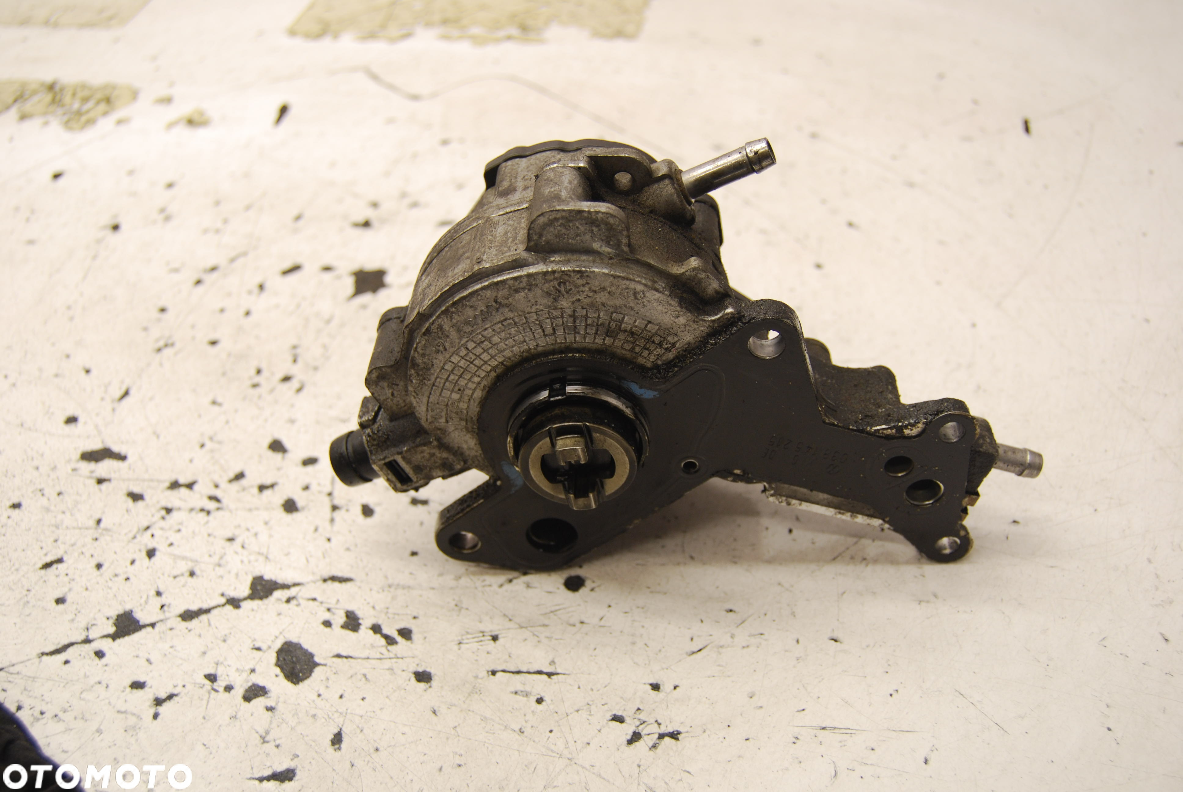POMPA VACUM 038145209A 038145209E 1.9 TDI VW PASSAT AUDI A3 8P SEAT SKODA 038145209H - 11