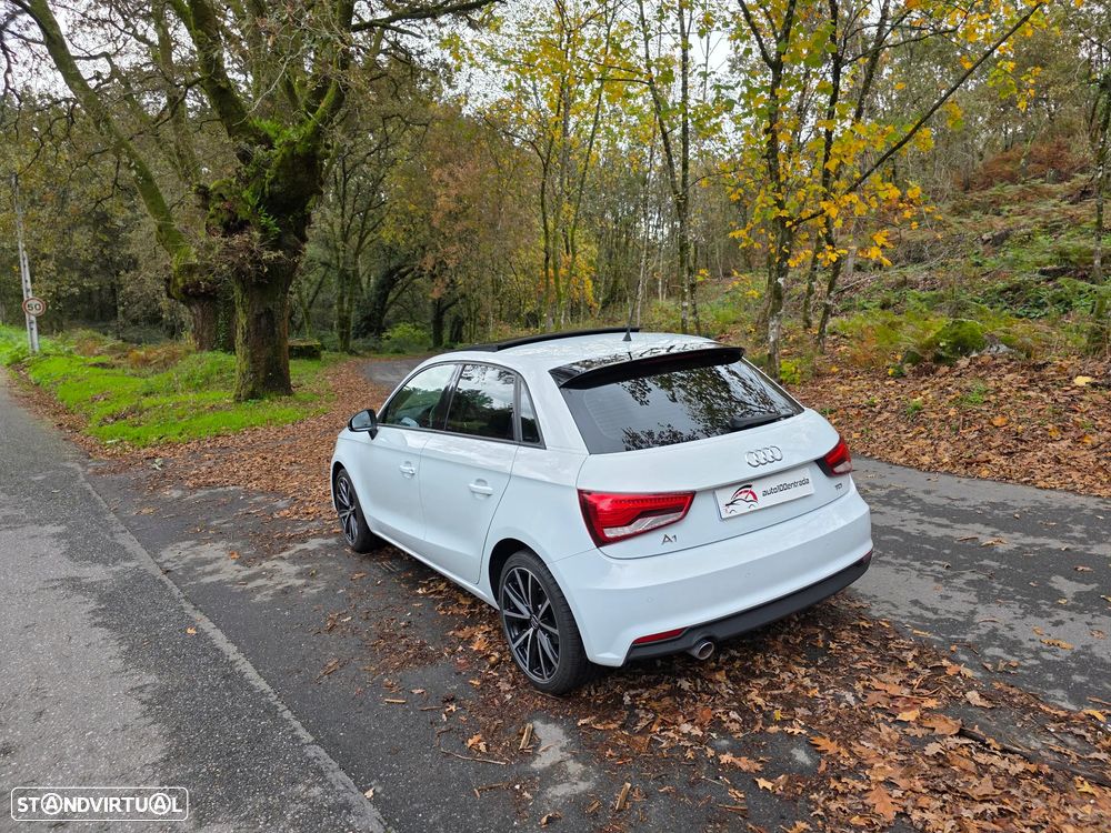 Audi A1 Sportback 1.6 TDI S line edition - 38