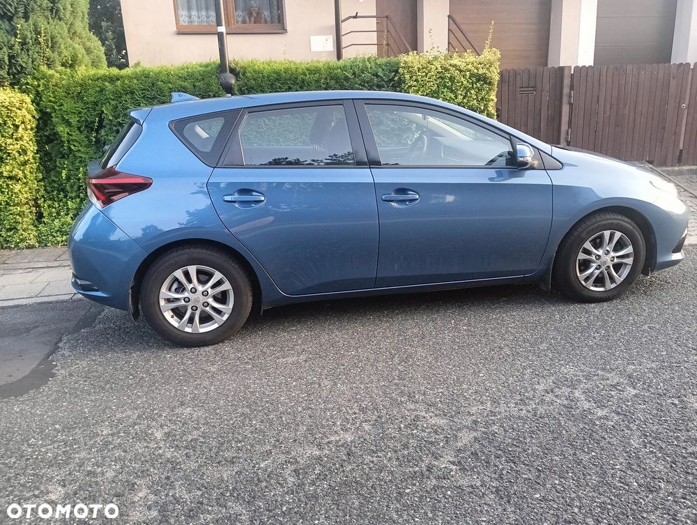 Toyota Auris 1.33 VVT-i Active - 13