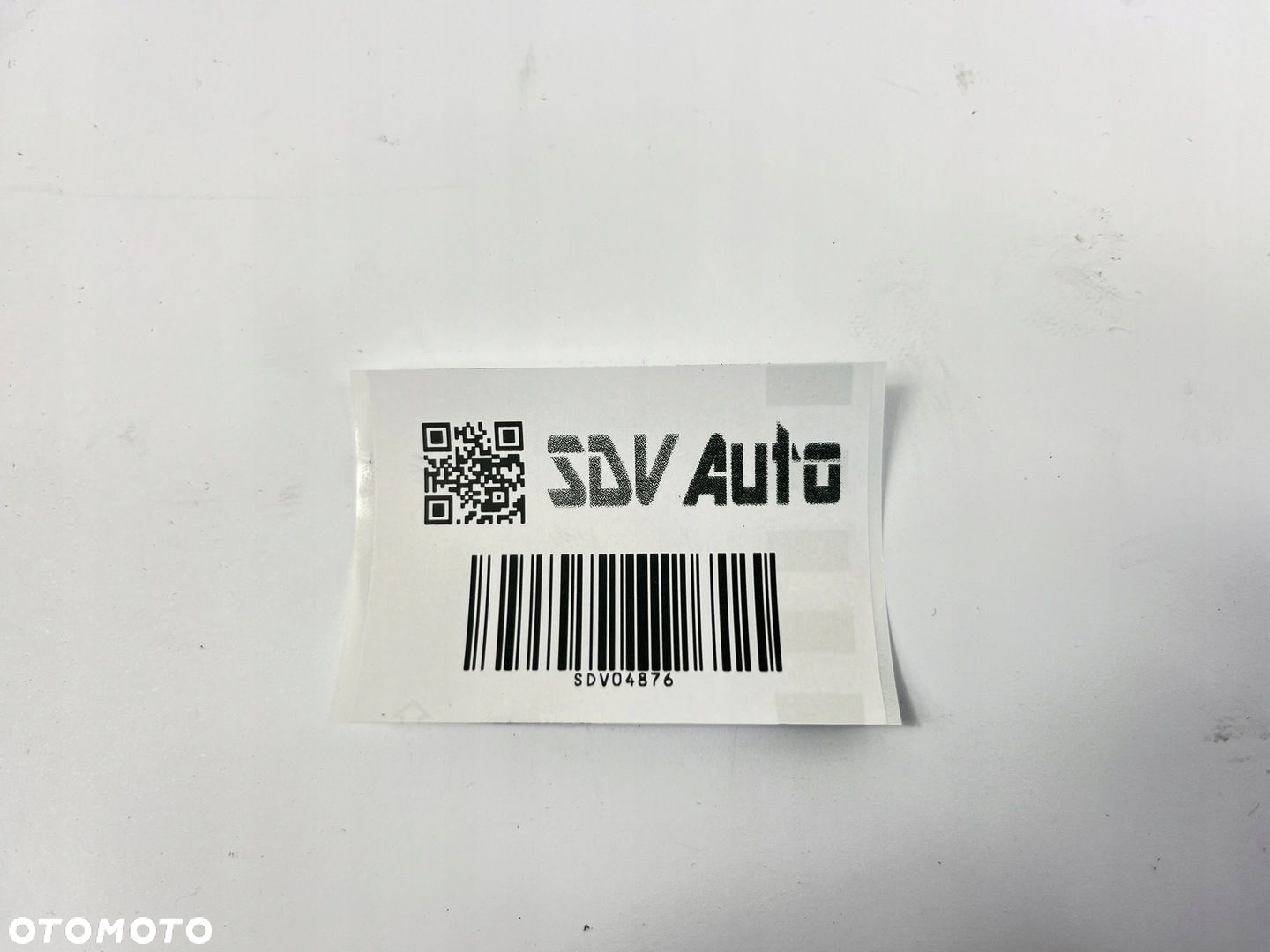 LISTWA DOLNA KLAPY POKRYWY BAGAŻNIKA MERCEDES W124 KOMBI 1247430393 85-89R - 16