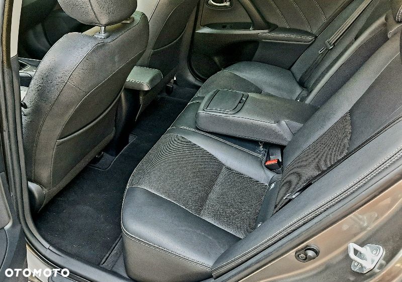 Toyota Avensis 2.0 D-4D Active Business - 16