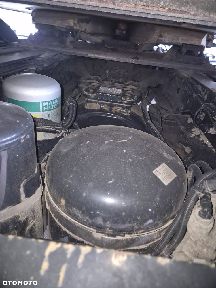 MAN TGX 18.460 XXL LOW DECK POLIFT FULL RETARDER AUTOMAT 4x2 MEGA 295/60 r22.5 SUPER STAN TGS 470 460 420 430 500 510 400 360 410 - 28