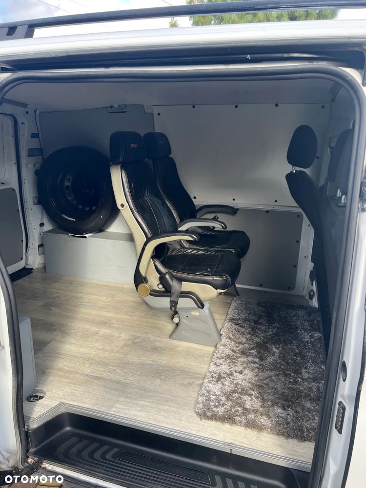 Mercedes-Benz Vito - 7