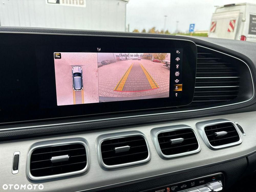 Mercedes-Benz GLE 300 d 4Matic 9G-TRONIC AMG Line - 25