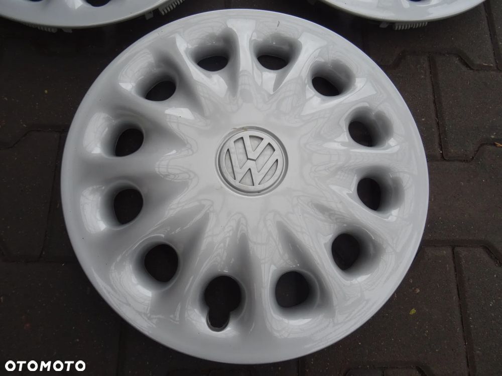 VOLKSWAGEN Oryginalne Kołpaki 15 -3 sztuki - 3