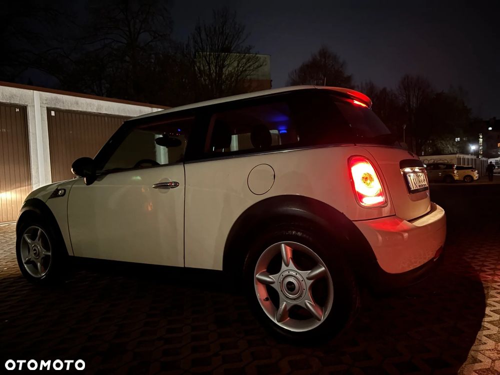 MINI ONE Standard - 12