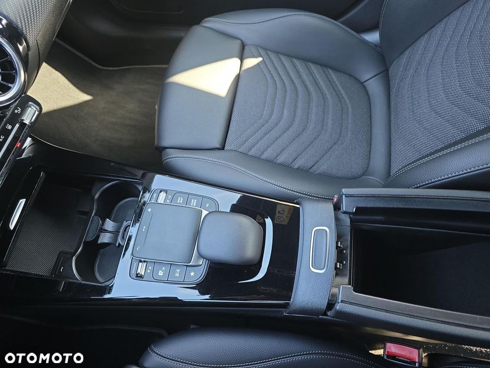 Mercedes-Benz Klasa A - 16