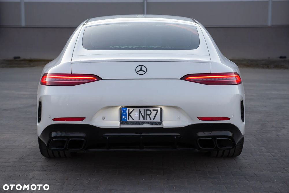 Mercedes-Benz AMG GT 63 S 4Matic+ Speedshift MCT 9G - 9
