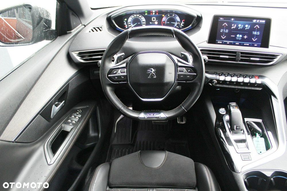 Peugeot 3008 - 17
