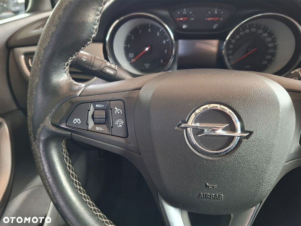 Opel Astra - 17