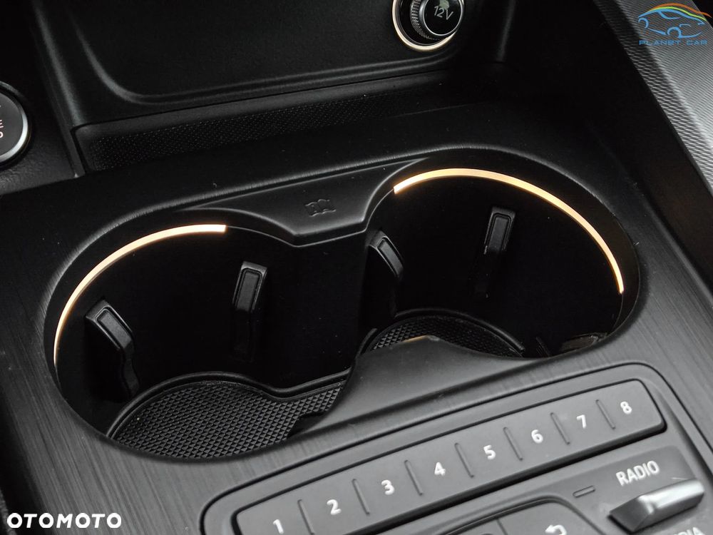 Audi A4 Avant 2.0 TDI ultra S tronic sport - 34