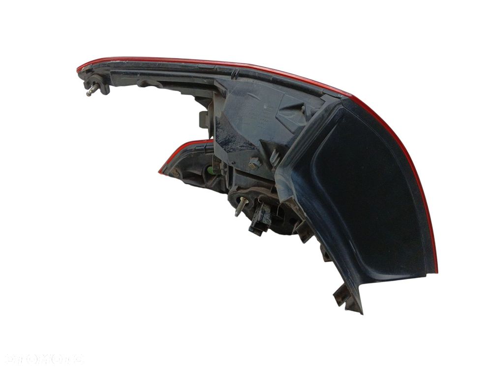 LAMPA PRAWY TYŁ PEUGEOT 308 II T9 (2014-2017) 1.6 BlueHDI 120KM - 3