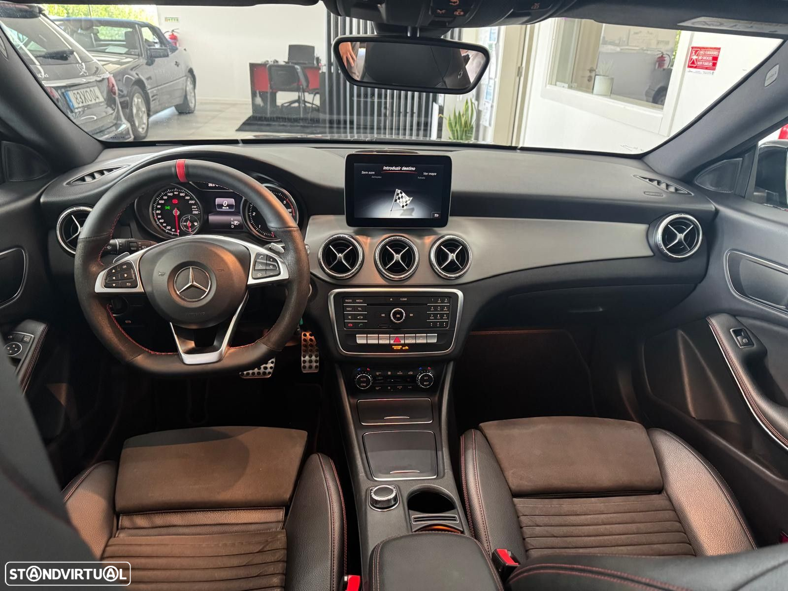 Mercedes-Benz CLA 200 Shooting Brake (CDI) d 7G-DCT AMG Line - 12