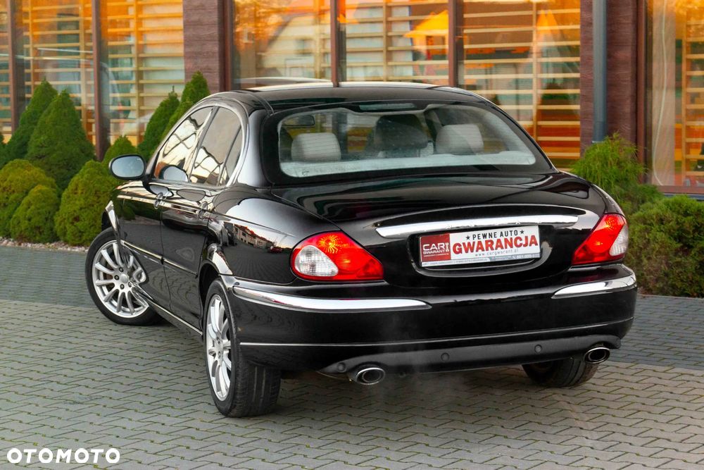 Jaguar X-Type - 10