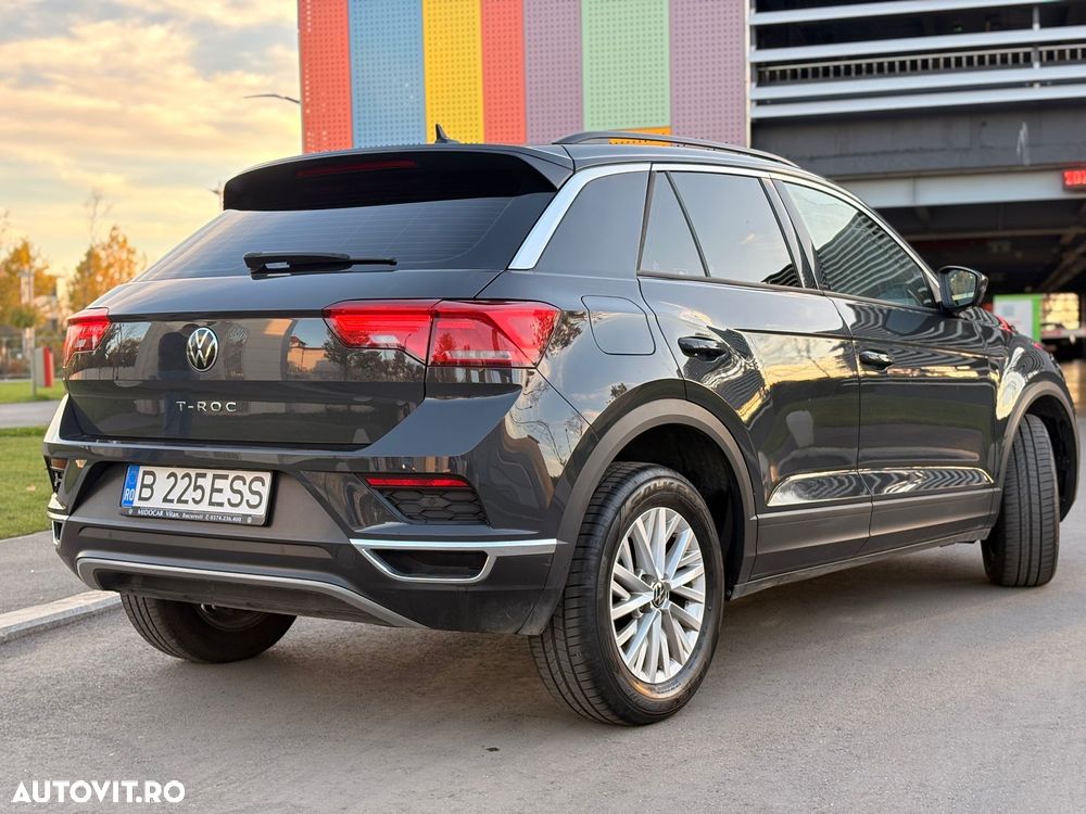 Volkswagen T-ROC - 3