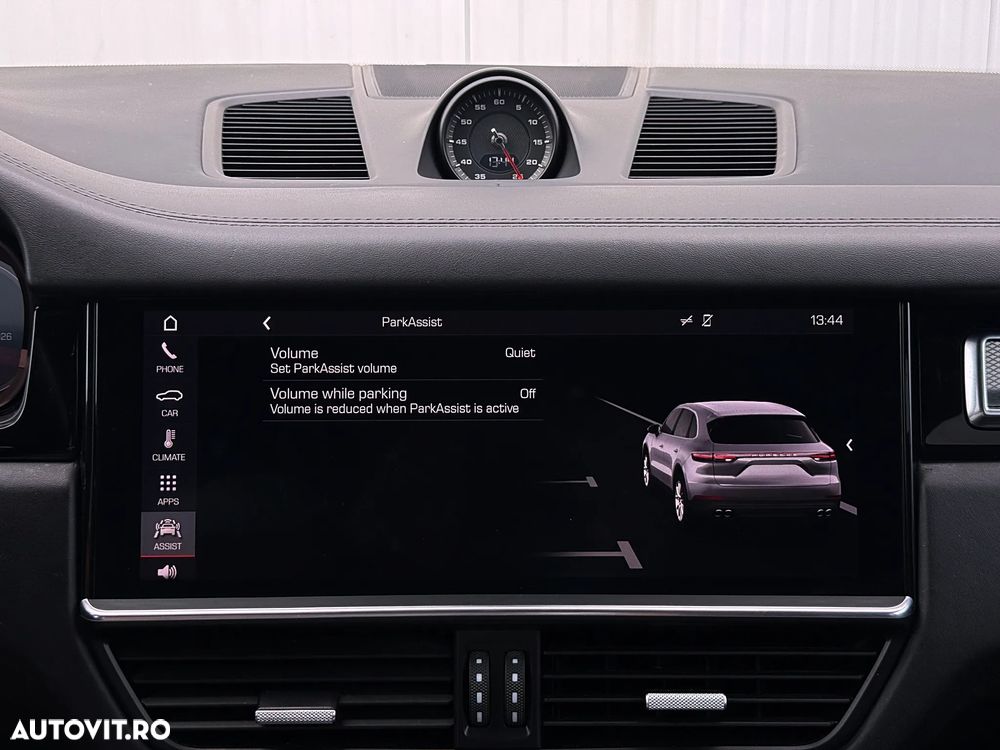 Porsche Cayenne S - 27