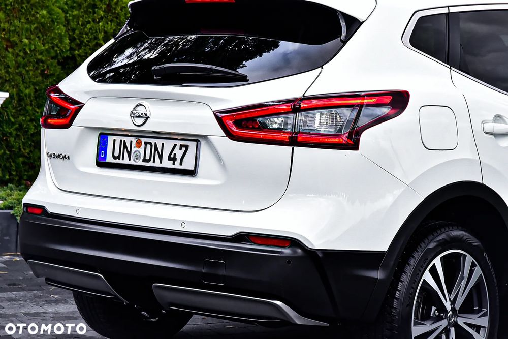 Nissan Qashqai 1.6 DIG-T TEKNA+ - 8