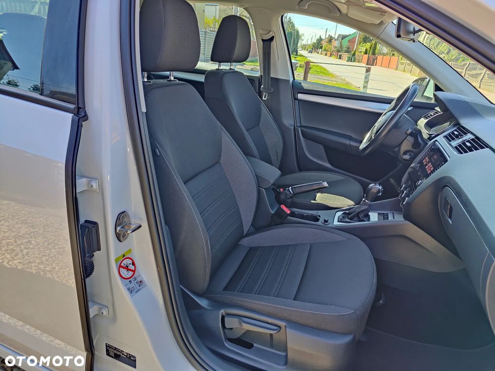 Skoda Octavia 1.5 TSI ACT Style DSG - 20