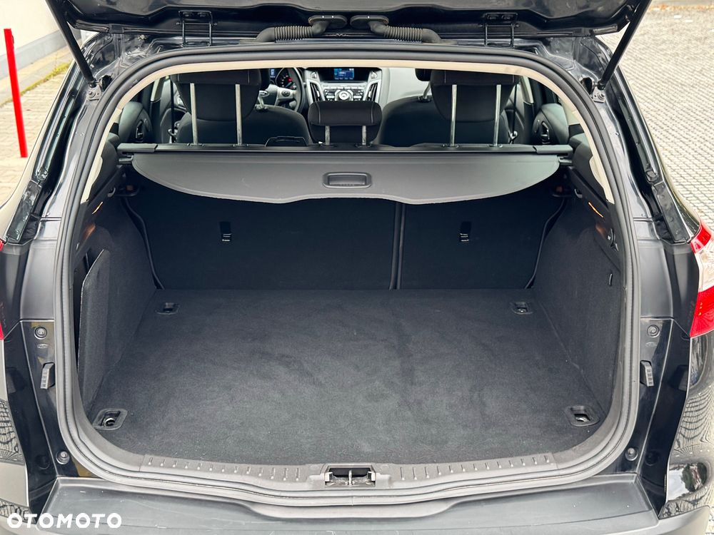 Ford Focus 1.6 EcoBoost Titanium - 37