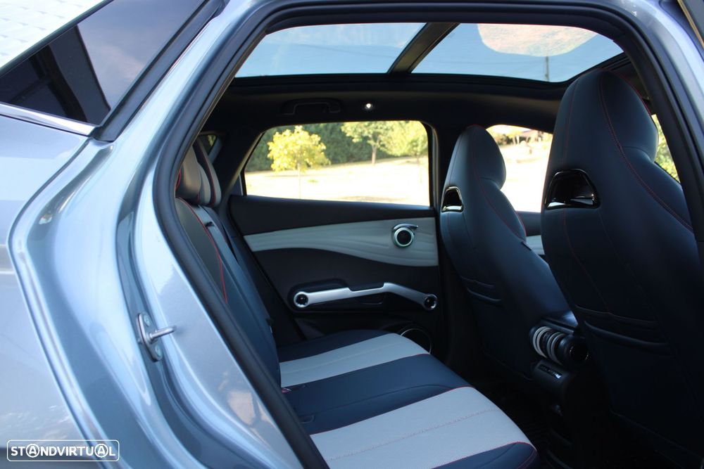 BYD Atto 3 Comfort - 37