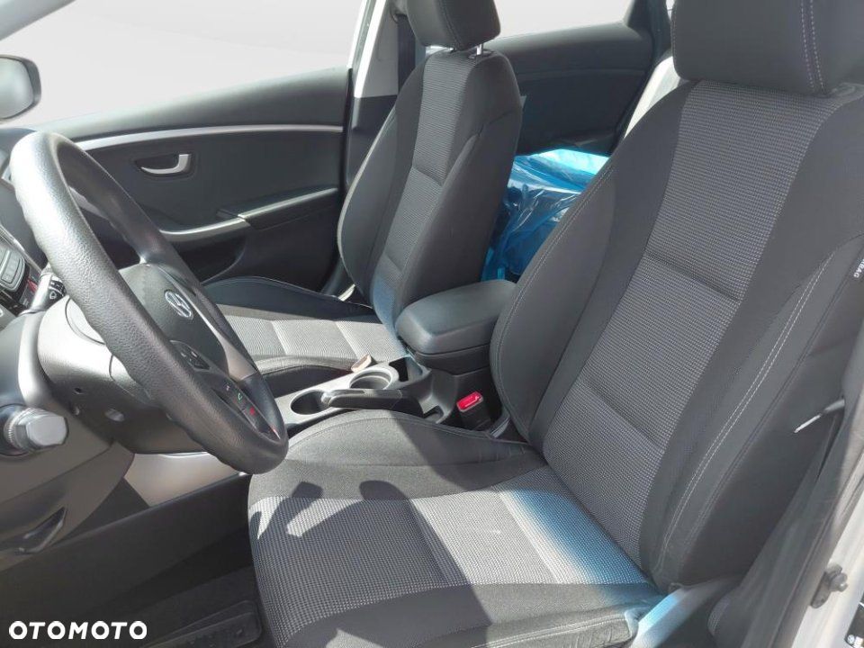 Hyundai i30 - 10