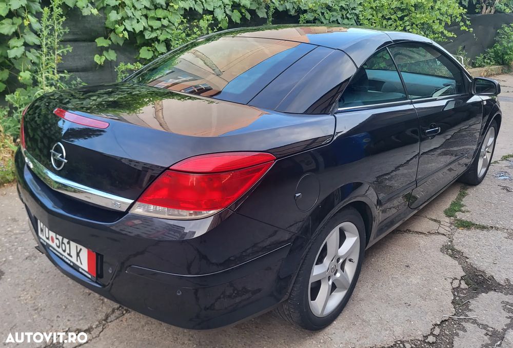 Opel Astra Twin Top 1.8 Cosmo - 3