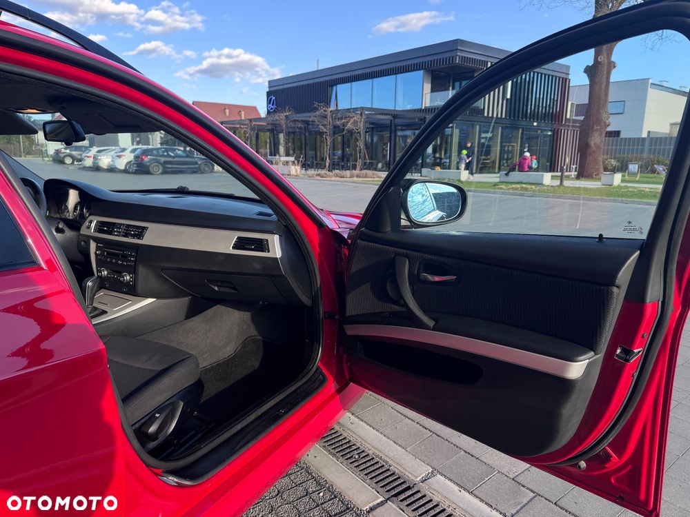 BMW Seria 3 320i Edition Exclusive - 9